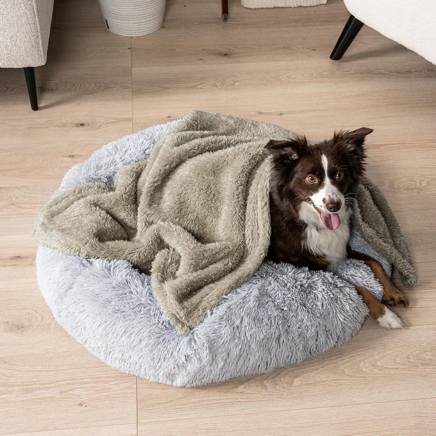 Fluffy Waterproof Dog Blanket Fleece | Soft Warm Pet Fleece Throw for Large Dogs and Cats | Fuzzy Plush Sherpa Throw Furniture Protector Sofa Couch Bed